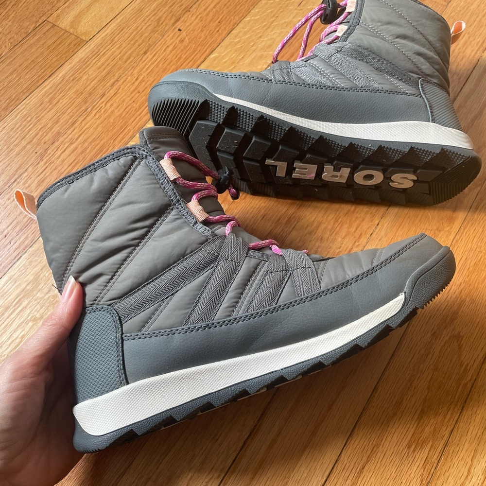 Sorel youth kids Whitney snow boot size 5
